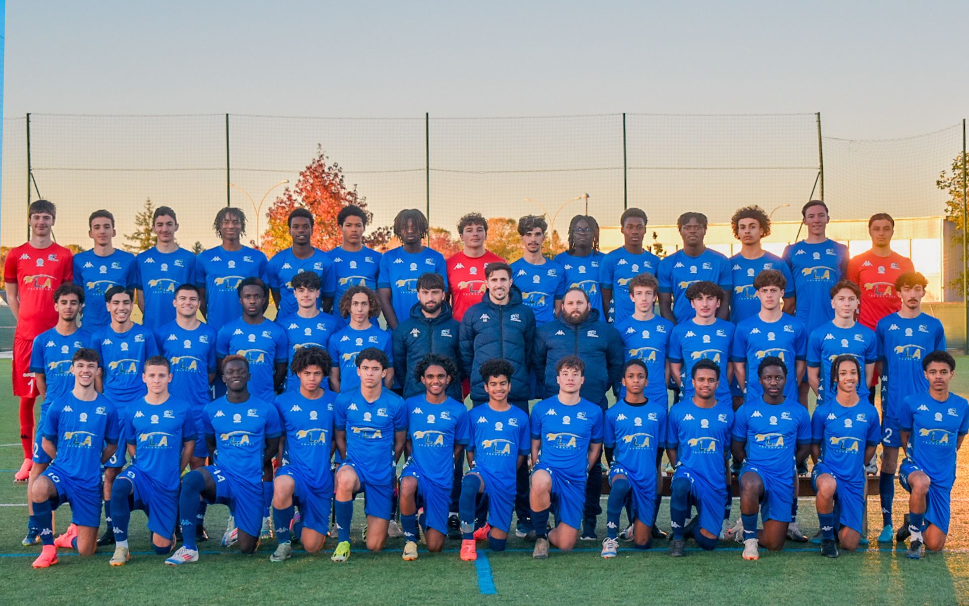 https://cchartresfootball.com/wp-content/uploads/2024/12/Photo-U18_CChartres-Football.jpg